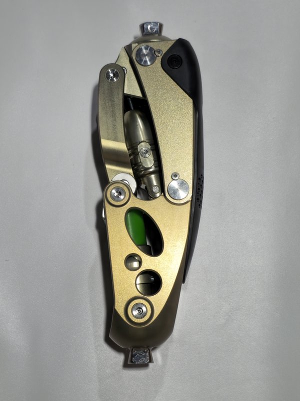 3F32 Коленный модуль гидравлический